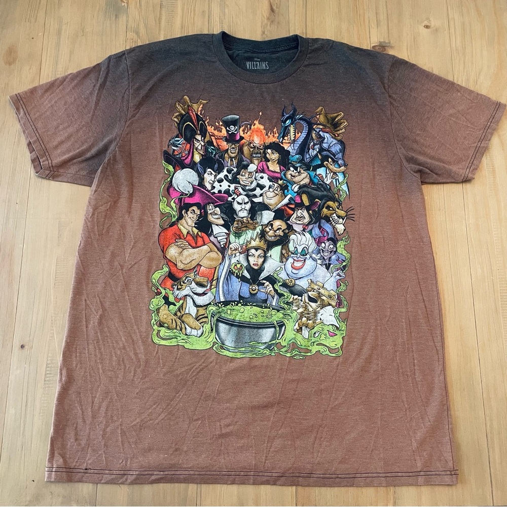 Disney Villains T-Shirt Size 2XL Brown Ombre Top